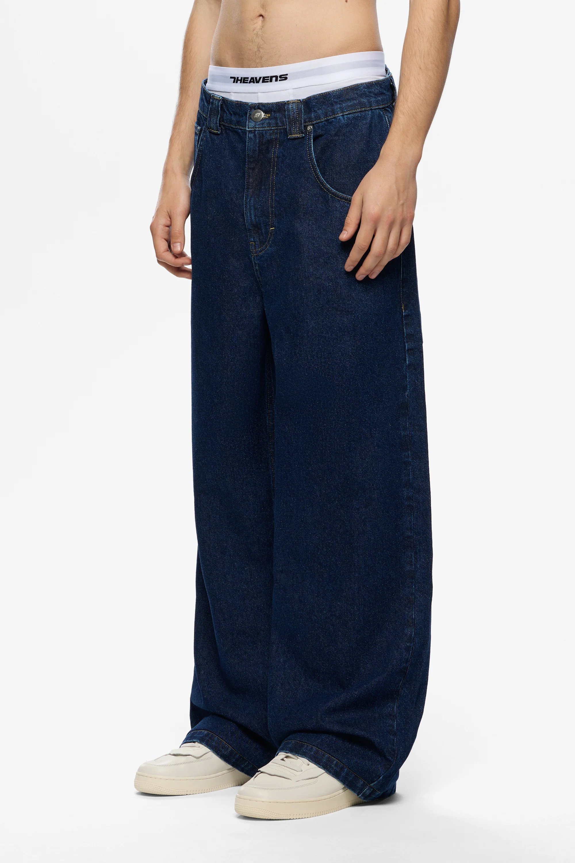 Super Large Denim - Image 2